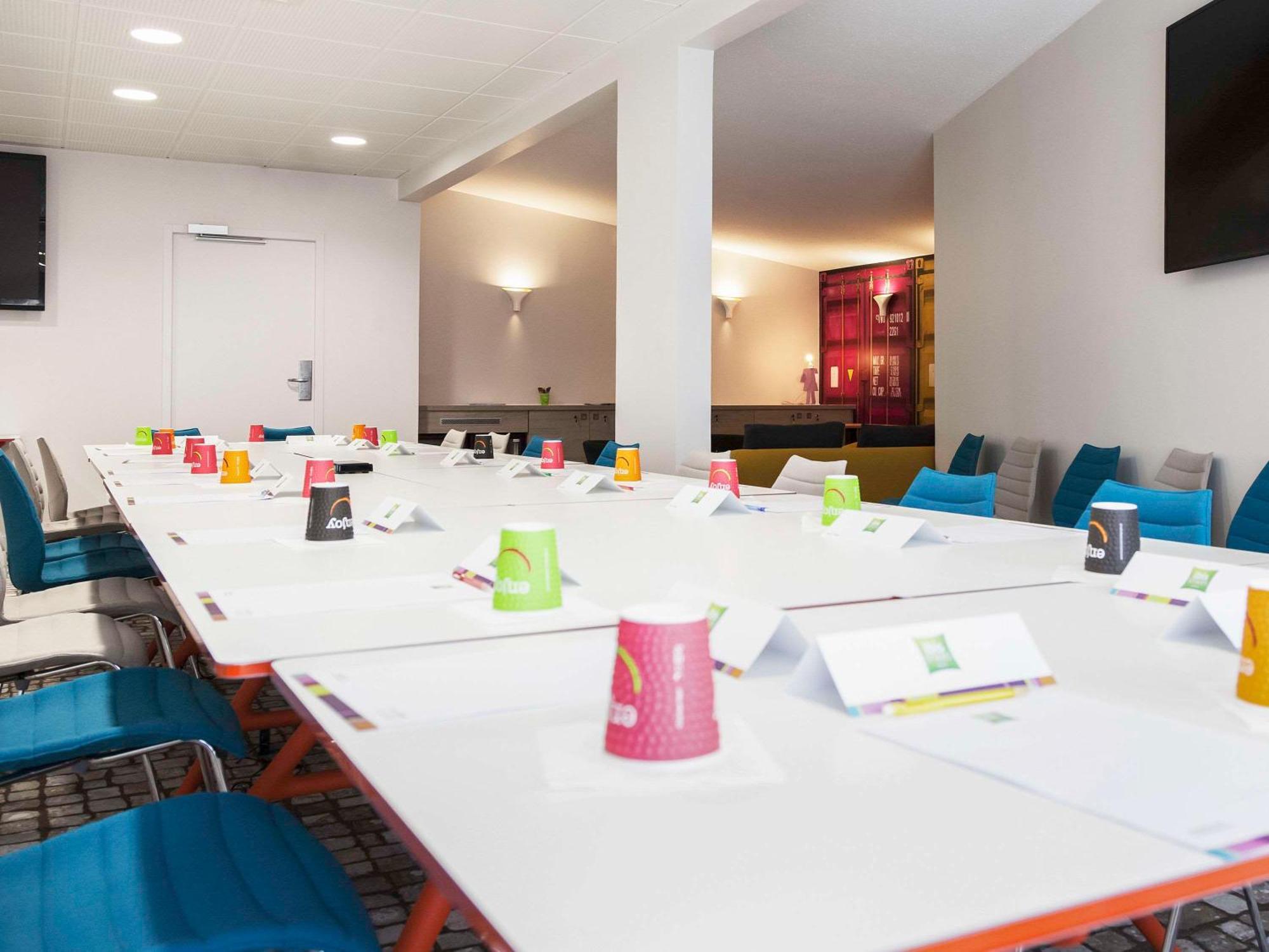 Hotel Ibis Styles La Rochelle Centre Zewnętrze zdjęcie