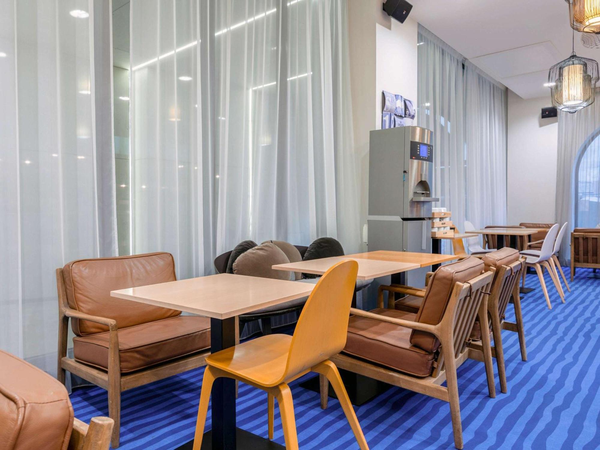 Hotel Ibis Styles La Rochelle Centre Zewnętrze zdjęcie