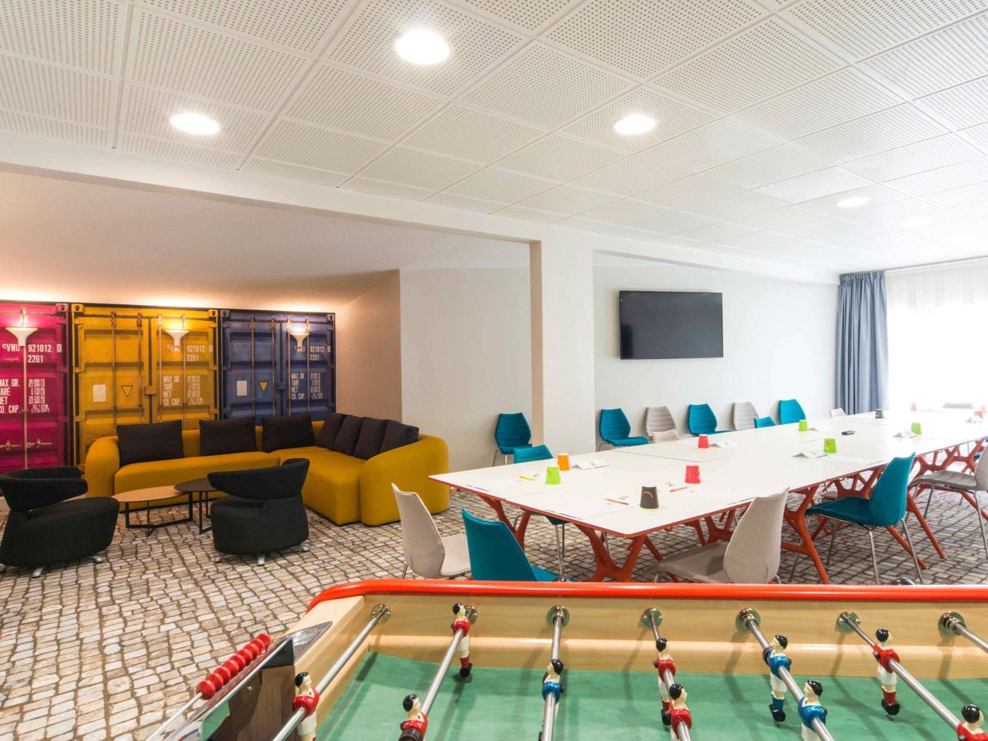 Hotel Ibis Styles La Rochelle Centre Zewnętrze zdjęcie
